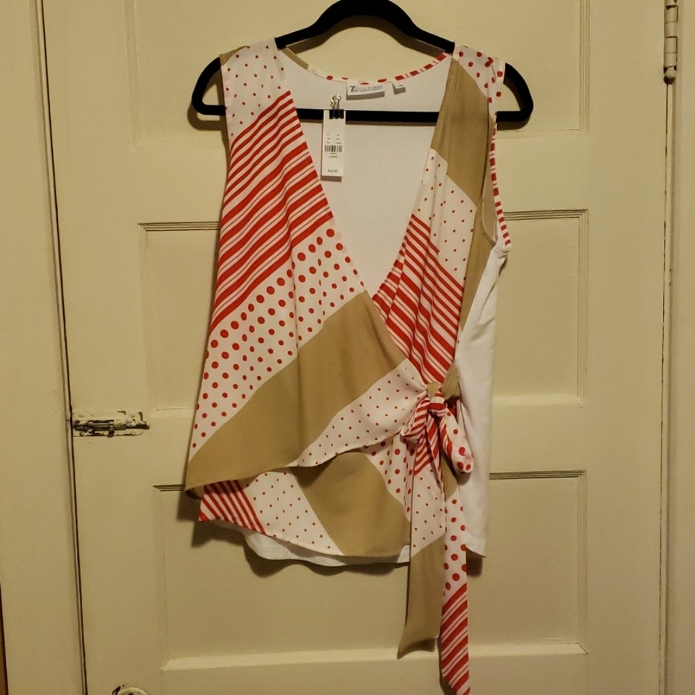 NWT NY&CO Sleeveless Top